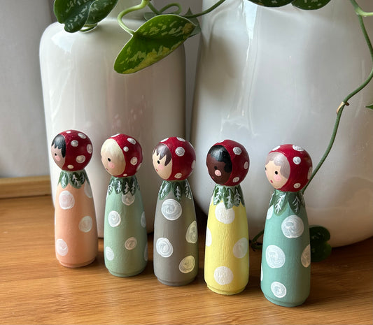 Mushroom Peg Dolls - Set of 5