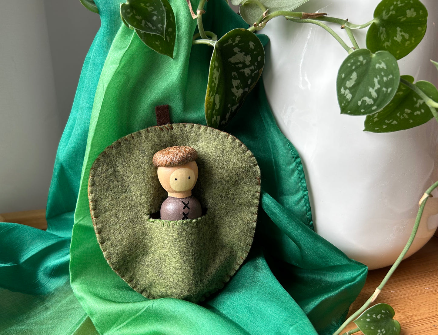 Peg Doll & Acorn Home
